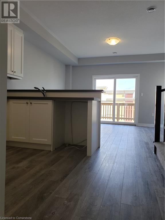 Building Photo - 57 Aquarius Cres