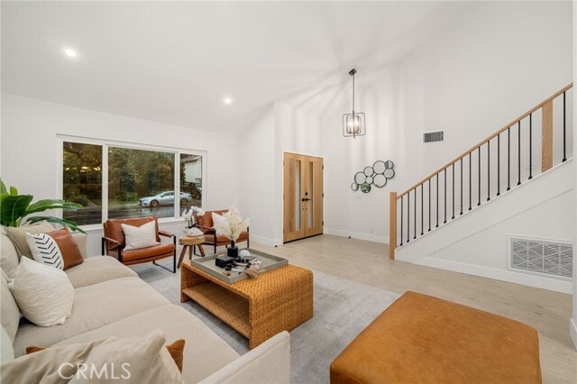 Foto del edificio - 24362 Via Santa Clara