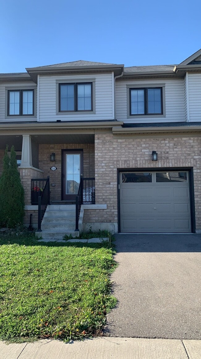 Building Photo - 55 Prestwick St