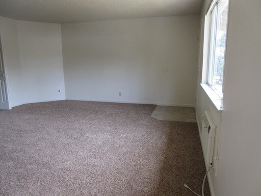 Building Photo - 1019 Bille Rd