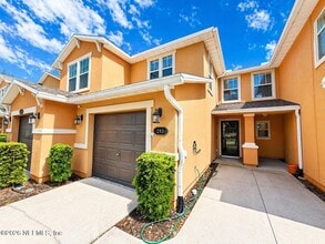 Building Photo - 253 E Pisa Pl