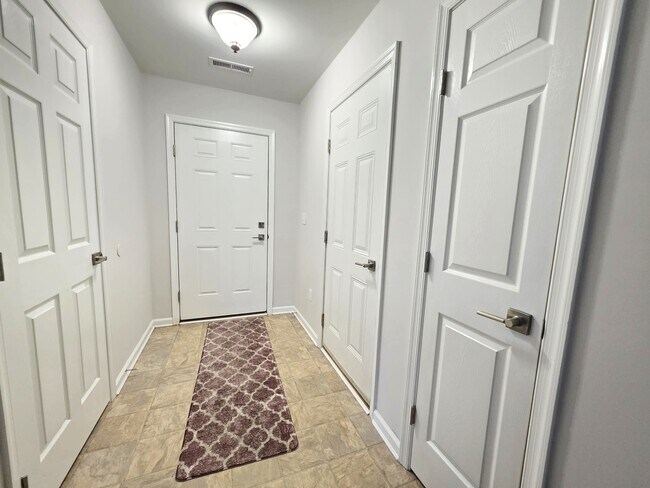 Foto del edificio - 102 Hunter's Way