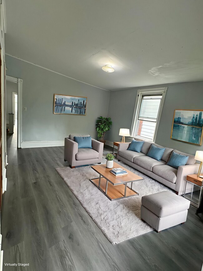 Building Photo - 4660 Castor Ave