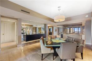 Building Photo - 8787 Bay Colony Dr