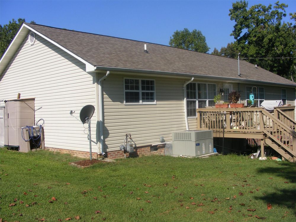 Building Photo - 152 County Road 142
