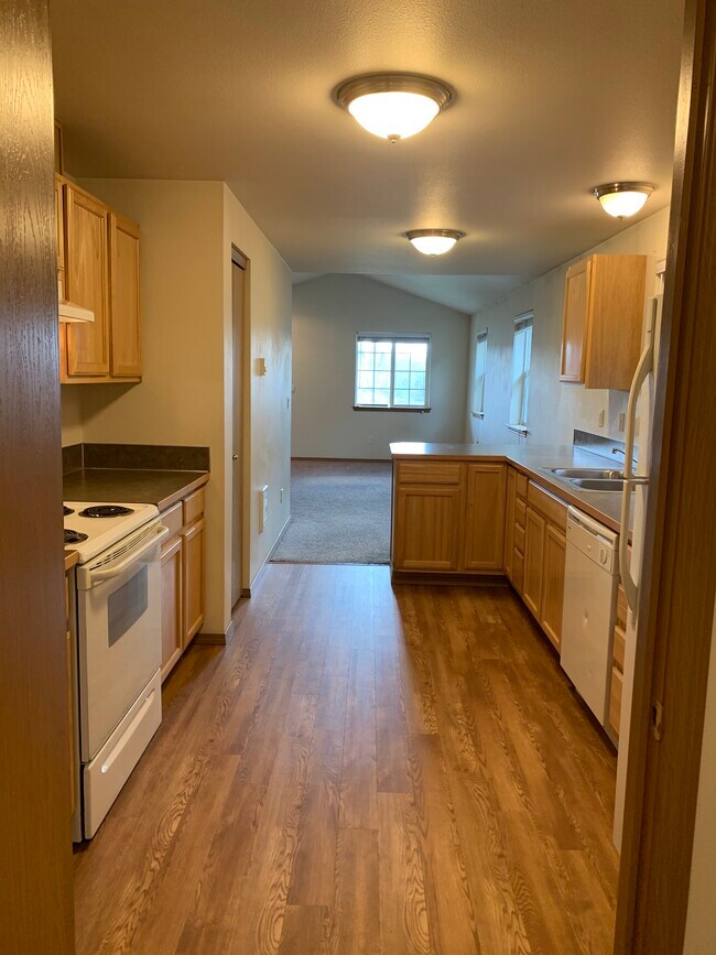 Kitchen is spacious - 14463 Lockwood Ln SE