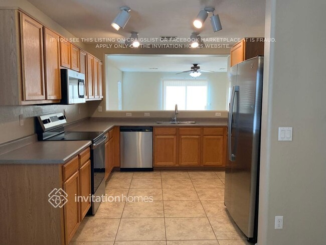 Building Photo - 28548 N Epidote Dr