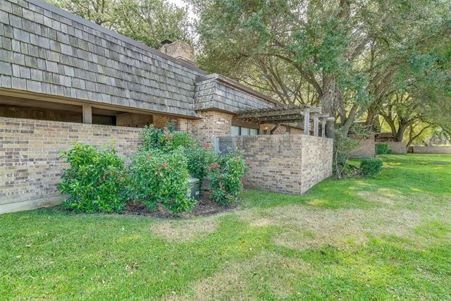 Foto del edificio - 3025 Hulen Ct