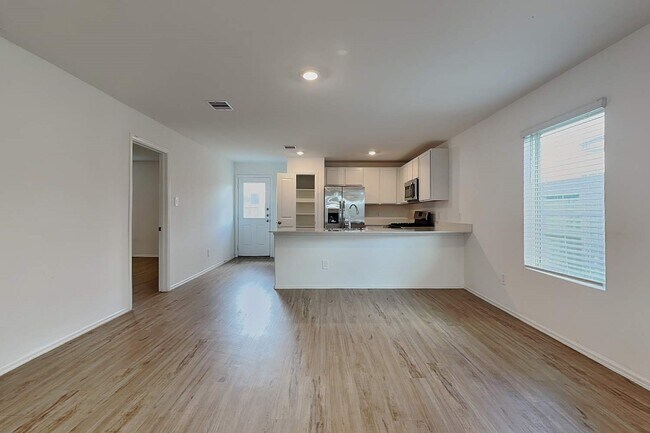 Foto del edificio - 18811 Charter Elm Dr