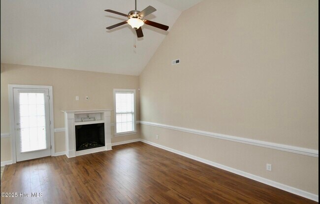 Building Photo - 3100 Soco Ct