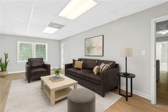 Building Photo - 3418 Rose Arbor Ct