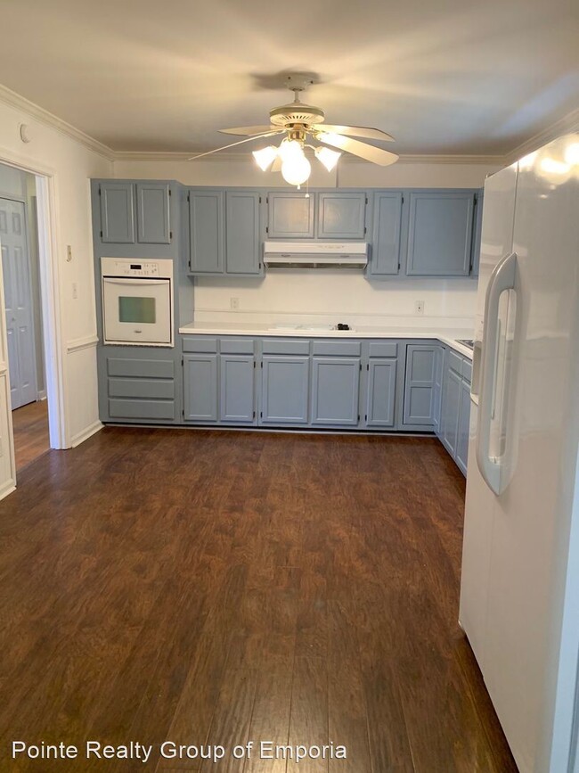 Building Photo - 3 br, 1.5 bath House - 505 Westover Drive