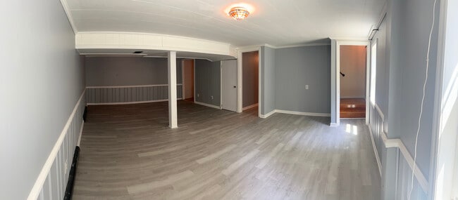 Building Photo - 112 Nor Dan Dr