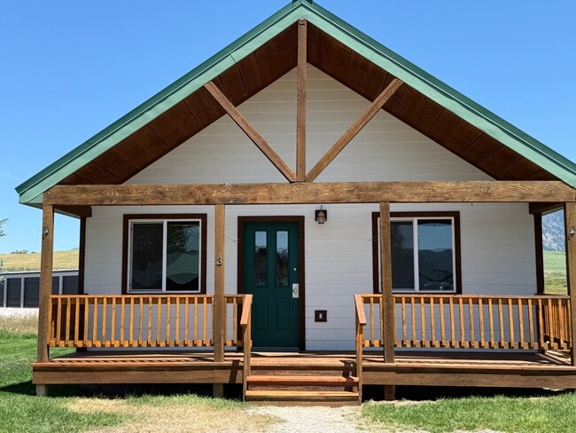 Building Photo - 263 Friesian Cir