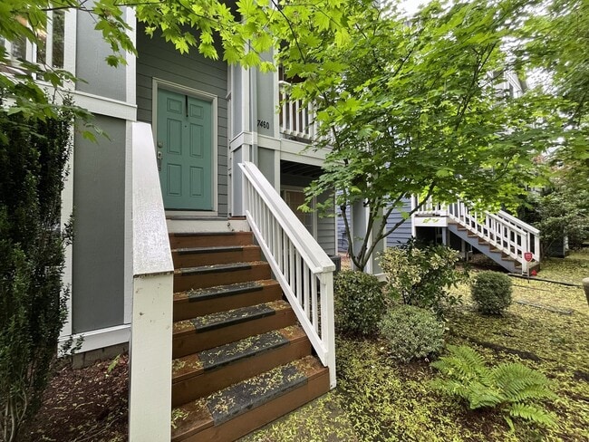 Building Photo - Modern 2 Bedroom + Bonus Room Townhome Near Nike with Dual En Suites, Balcony & Attached Garage