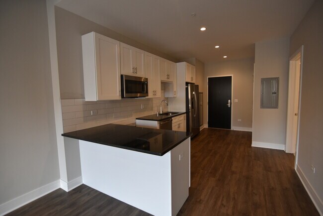 Foto del edificio - 3833 N Broadway
