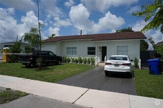 Building Photo - 300 SW 52nd Ave