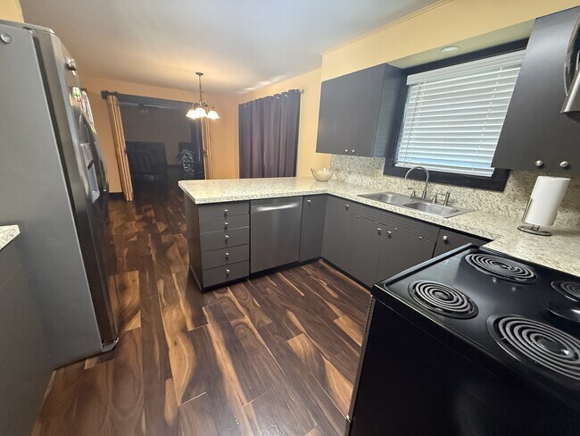 Foto del edificio - 115 S Ridge Dr