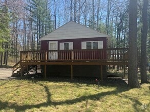 Building Photo - 10727 Mann Lake Rd