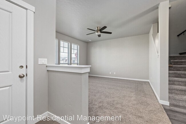 Building Photo - 3 br, 2.5 bath House - 5877 W Hamm Lane