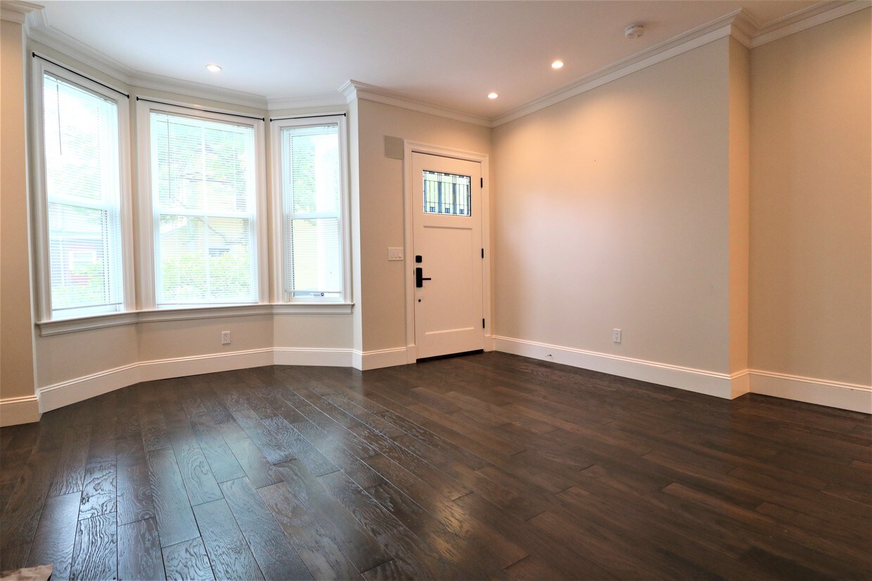 Foto principal - 619 Franklin St