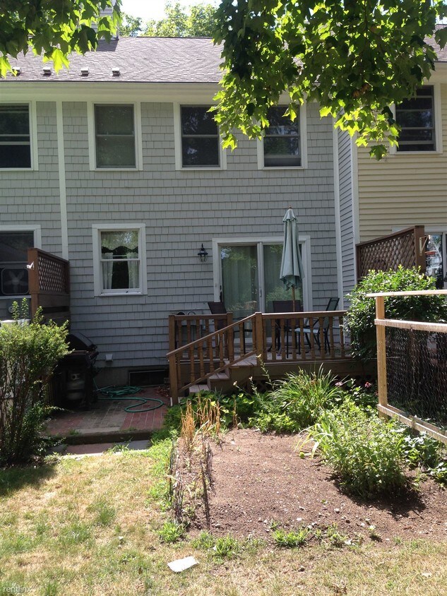 Primary Photo - 3370 Lafayette Rd