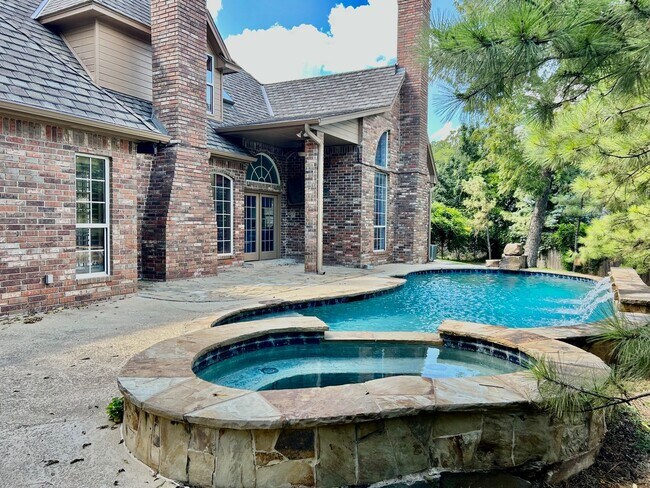 Foto del edificio - Oak Tree with a pool!!