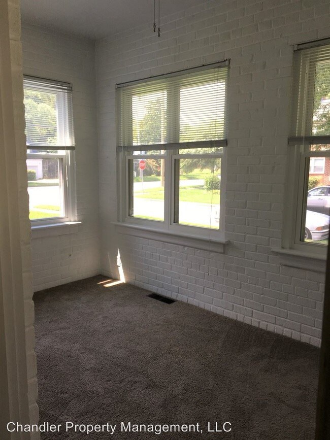Foto del edificio - 7700 N Shirland Ave