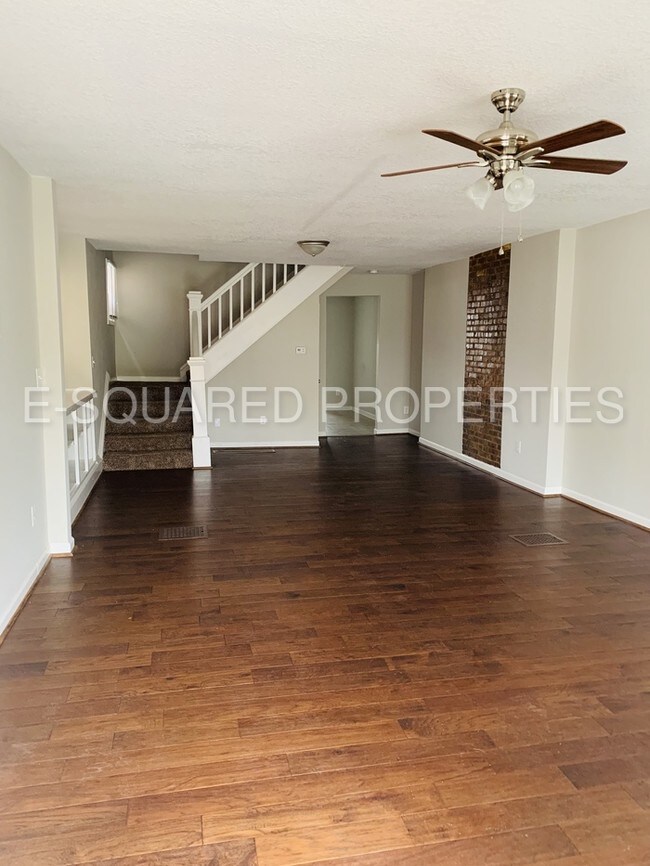 Building Photo - 815 Shelby St