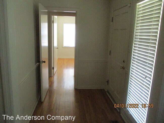 Foto del edificio - 3 br, 2 bath House - 2000 Acker Dr.