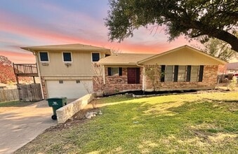 Building Photo - 214 Timberline Rd