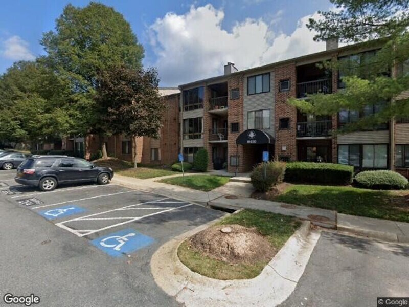 18040 Chalet Dr Unit 201, Germantown, MD 20874 Condo for Rent in