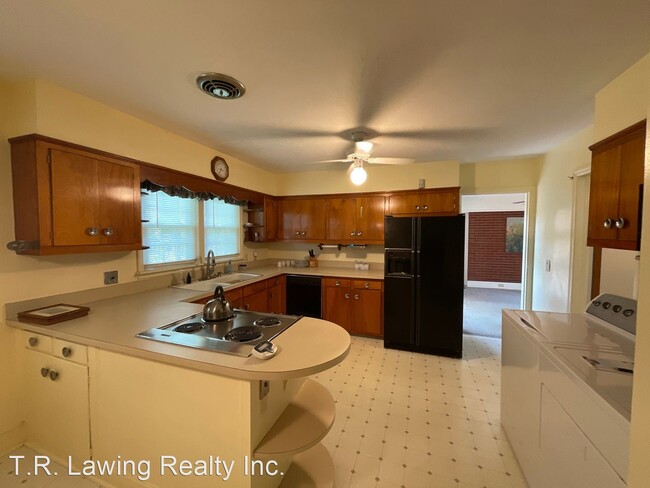 Building Photo - 3 br, 1 bath House - 5700 Wilora Lake Road