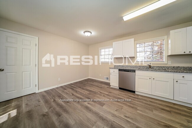 Foto del edificio - 253 Peachtree Drive