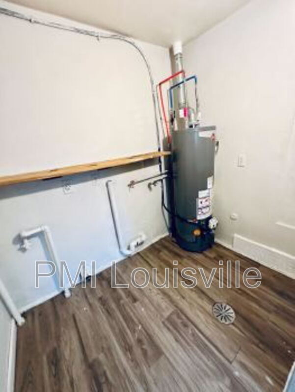 Building Photo - 1714 Bicknell Ave