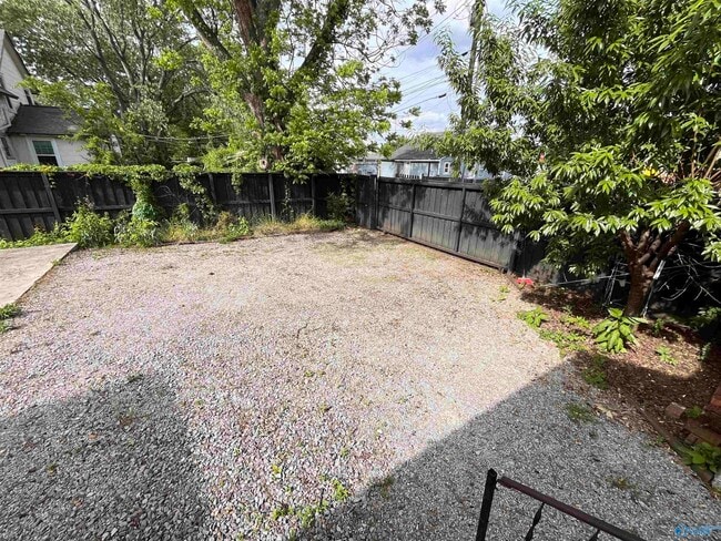 Building Photo - 3705 Alpine St SW