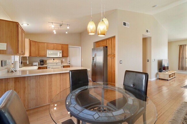 Foto del edificio - Gorgeous fully furnished home in Gilbert w...