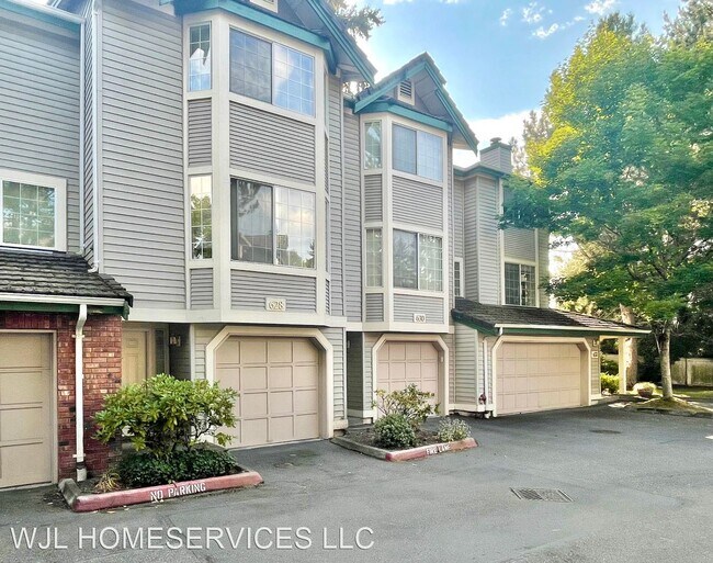 Foto del edificio - 2 br, 2.5 bath House - 630 122nd Ave NE