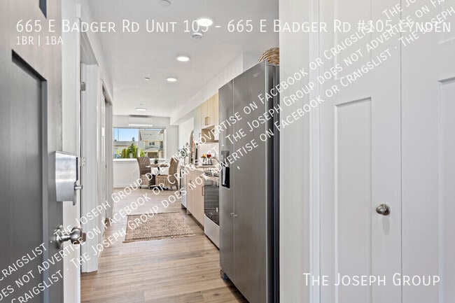 Foto del edificio - 665 E Badger Rd