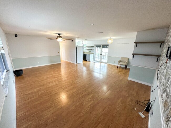 Foto del edificio - 3710 Gull Rd
