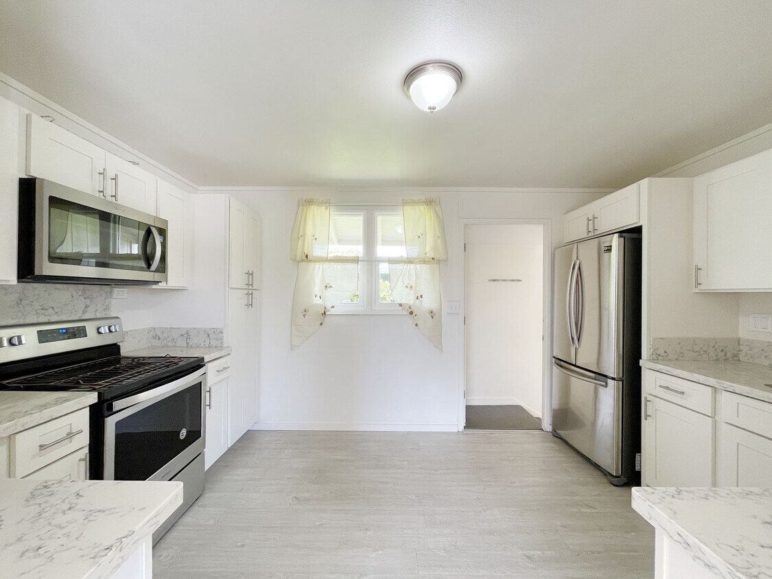 Primary Photo - Pet Friendly Kailua House with A/C