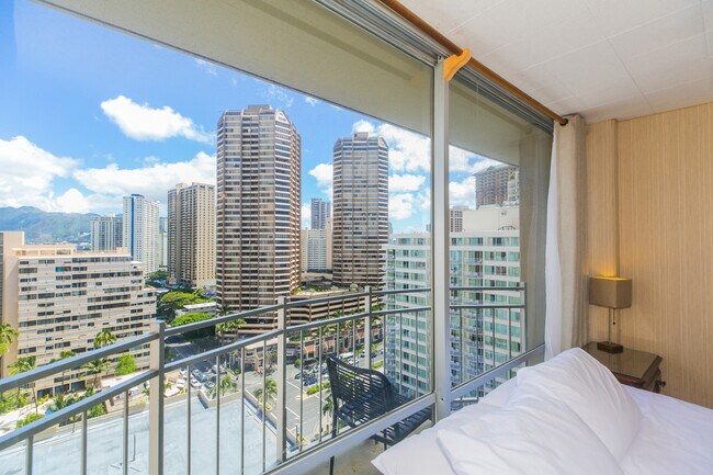 ¡Vistas de la vida de la ciudad! - 1765 Ala Moana Blvd