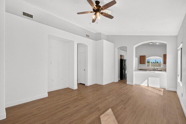 Foto del edificio - 20415 N 37th Ave