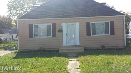 Foto principal - 1023 E North Broadway St