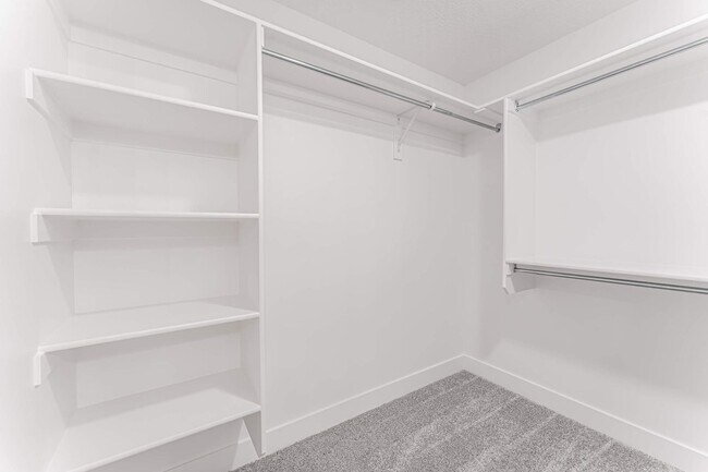 Foto del edificio - New Construction Townhome in Prime Riverton Location