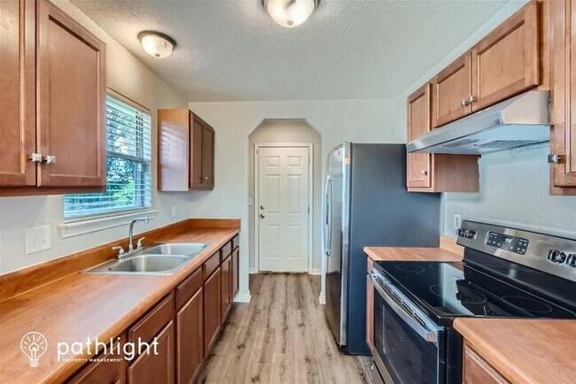 Building Photo - 170 Brandywine Ave, San Antonio, TX, 78228