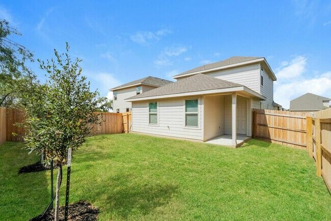 Foto del edificio - 9322 Somers Branch