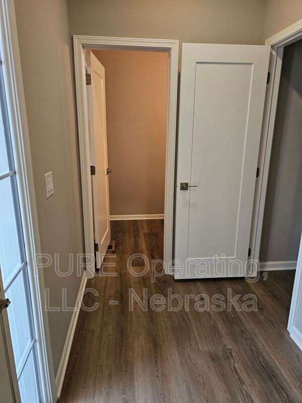 Foto del edificio - 17451 Tucker St