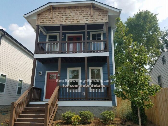 Primary Photo - Three Bedroom House in Charlotte Park!