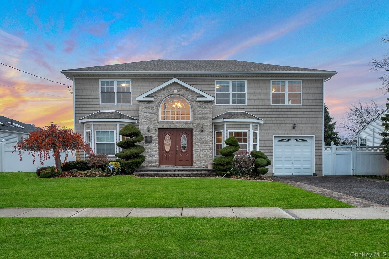 Foto principal - 134-110 10th St